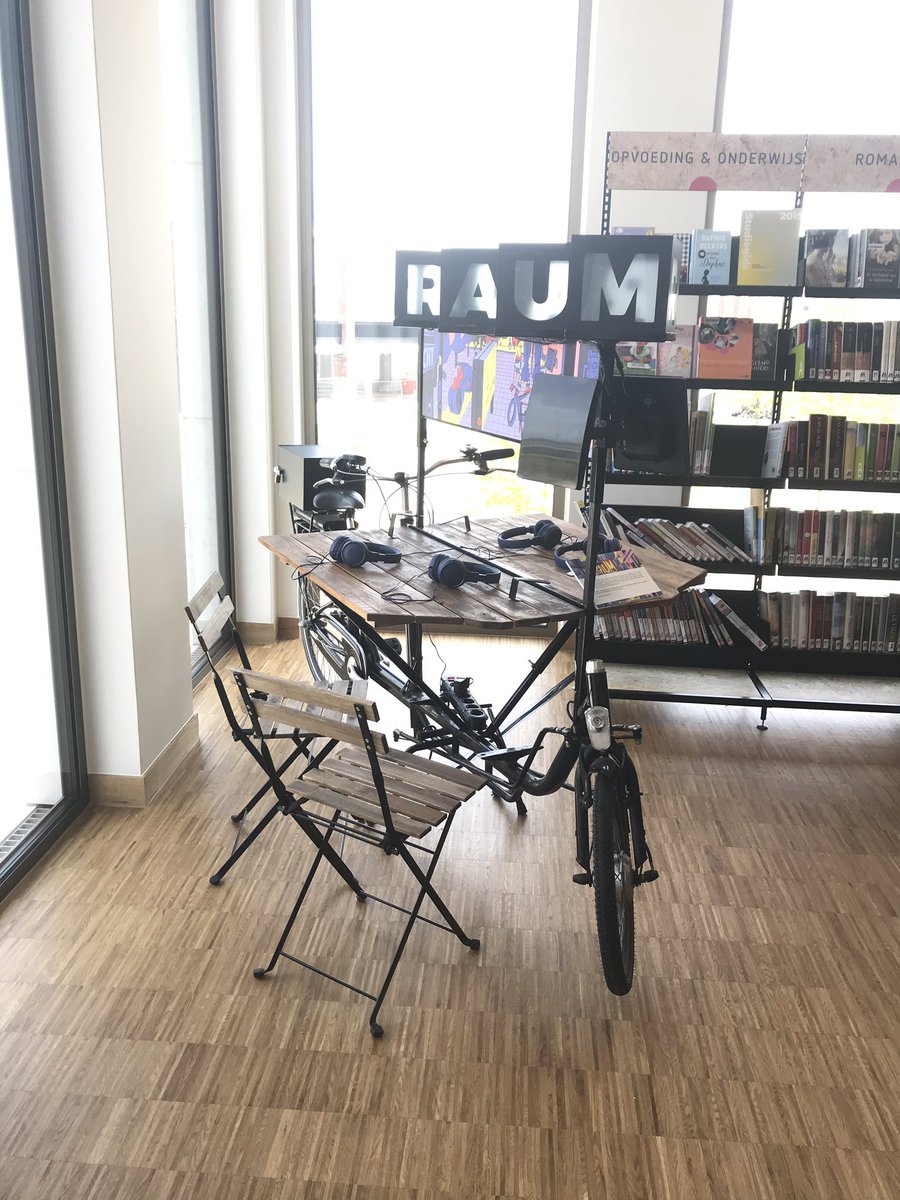 juankhalaf's tweet image. Prachtige nieuwe bibliotheek Leidsche Rijn @bibliotheek030 veel licht en ruime collectie #aanwinst