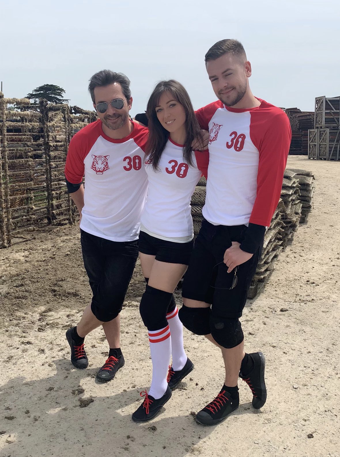Sébastien Roch et Elsa Esnoult dans Fort Boyard cet été D7P1kp_W4AEYaXD
