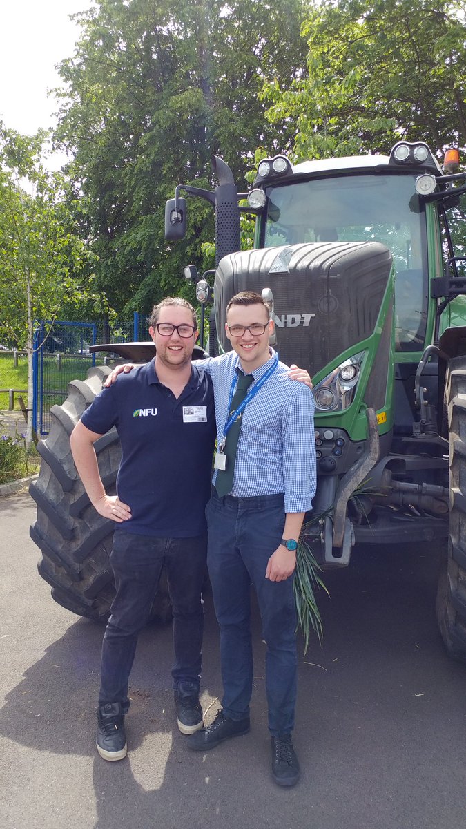 NFUEducation's tweet photo. Last year we visited @ArmitagePrimary. @primaryfoodtech spoke about how children from urban areas would be unlikely to visit an event such as the Cheshire show due to cost &amp; distance. Today after a huge amount of work he's brought the farm to the school. #FARMitage #farminghero https://t.co/4wJxu2cAW5