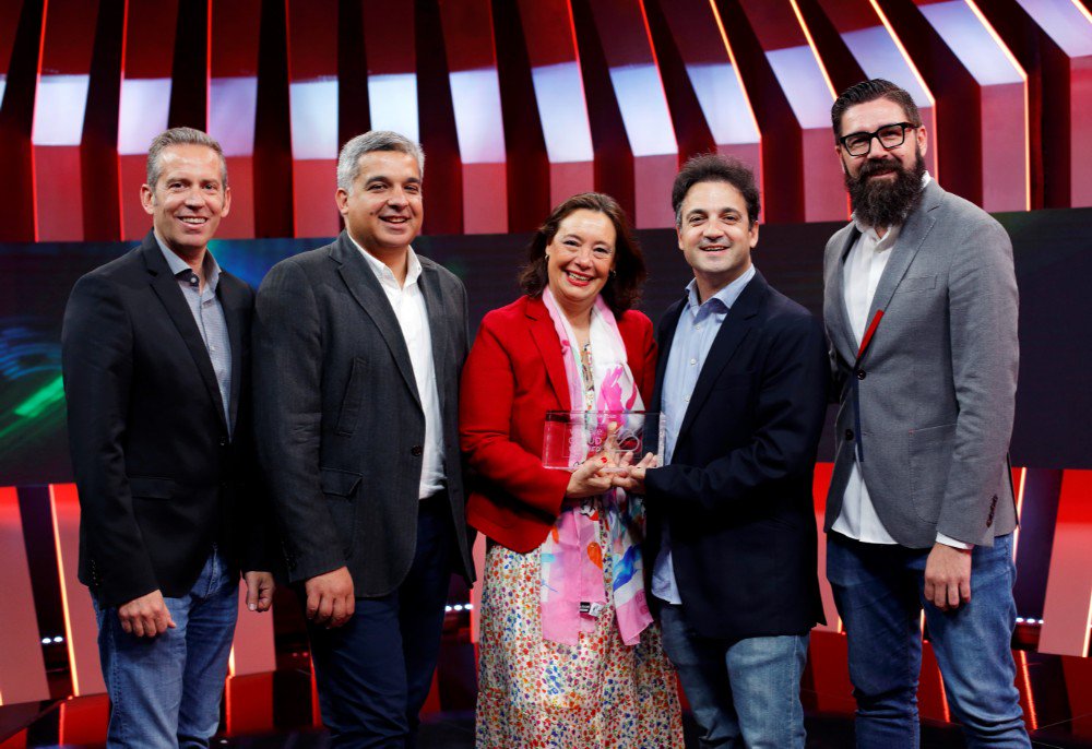 vmware_es's tweet image. 🏆 @MDcloud, filial del grupo @GrupoMEDIAPRO recibe la certificación #VMwareCloudVerified, que la identifica como especialista en gestión de entornos #Cloud de primera categoría a nivel global.