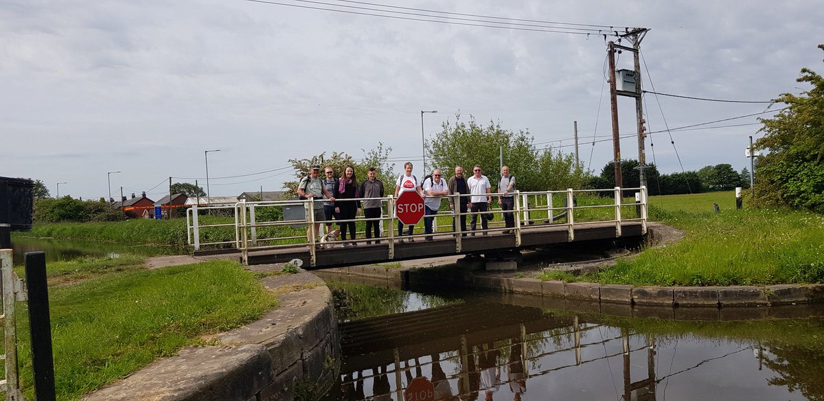 kierconstruct's tweet photo. Great scenery along the canal #bootsonforbuildings #kiernw https://t.co/tlEWdnGmsH