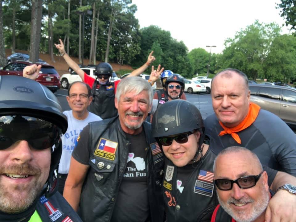 aslawetsky's tweet photo. Thank you Carolina Wholesale did Amazing stop, thanks for feeding the Patriots Pack and THANK YOU FOR YOUR DONATION!!! #RideForJillian
#patriotspack
#rollingthunder
#TheJillianFund https://t.co/kndI8ouGzc