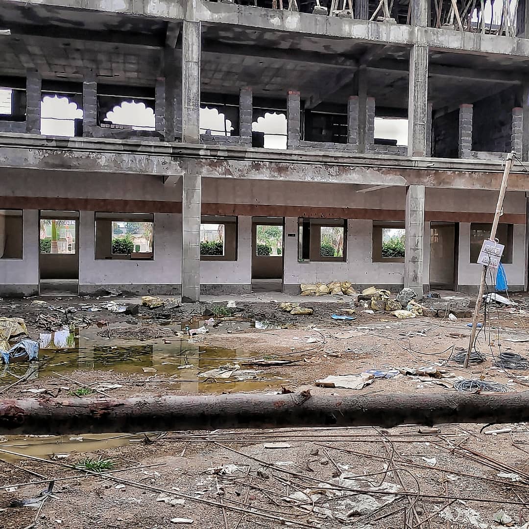 gurukul_org's tweet photo. Pujya Swami visit to Gurukul Jadcherla 23 May, 2019 New Hostel building Construction status
#gurukul #gurukul_org #internationalschools #swaminarayangurukul #swaminarayan #construction #indianaconstruction #sunsetindia #rajkotgurukul #indiaschools https://t.co/ONhkkwDpmO