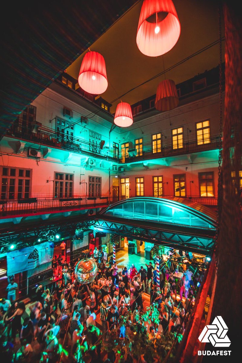 EventsNathalie's tweet photo. 📣📣Attention all buda boys and babes... I have a lovely discounted deposit link for Budafest Festival! Pay £15 pounds today to secure your tickets 🤩
 
Send me a direct message or comment and i will fire over the link! 🎉🎉 https://t.co/DAXmliKeDb
