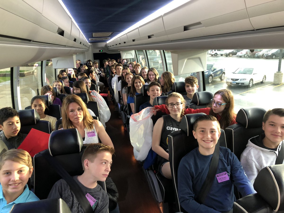 tgatsios's tweet photo. Bus #6 on way to Springfield @HCMSTigers157c https://t.co/EbWqlOGfpL
