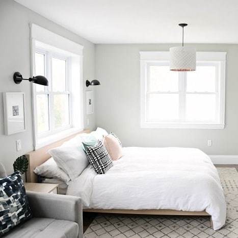 This is our bedroom. Notice something that's missing? .......
.......
....... Window coverings!

I know, I know. You're probably like, "uh Gemma... your poor neighbours!". There are three really big windows, and we have been saving up to do what we want … bit.ly/2K4wI1I
