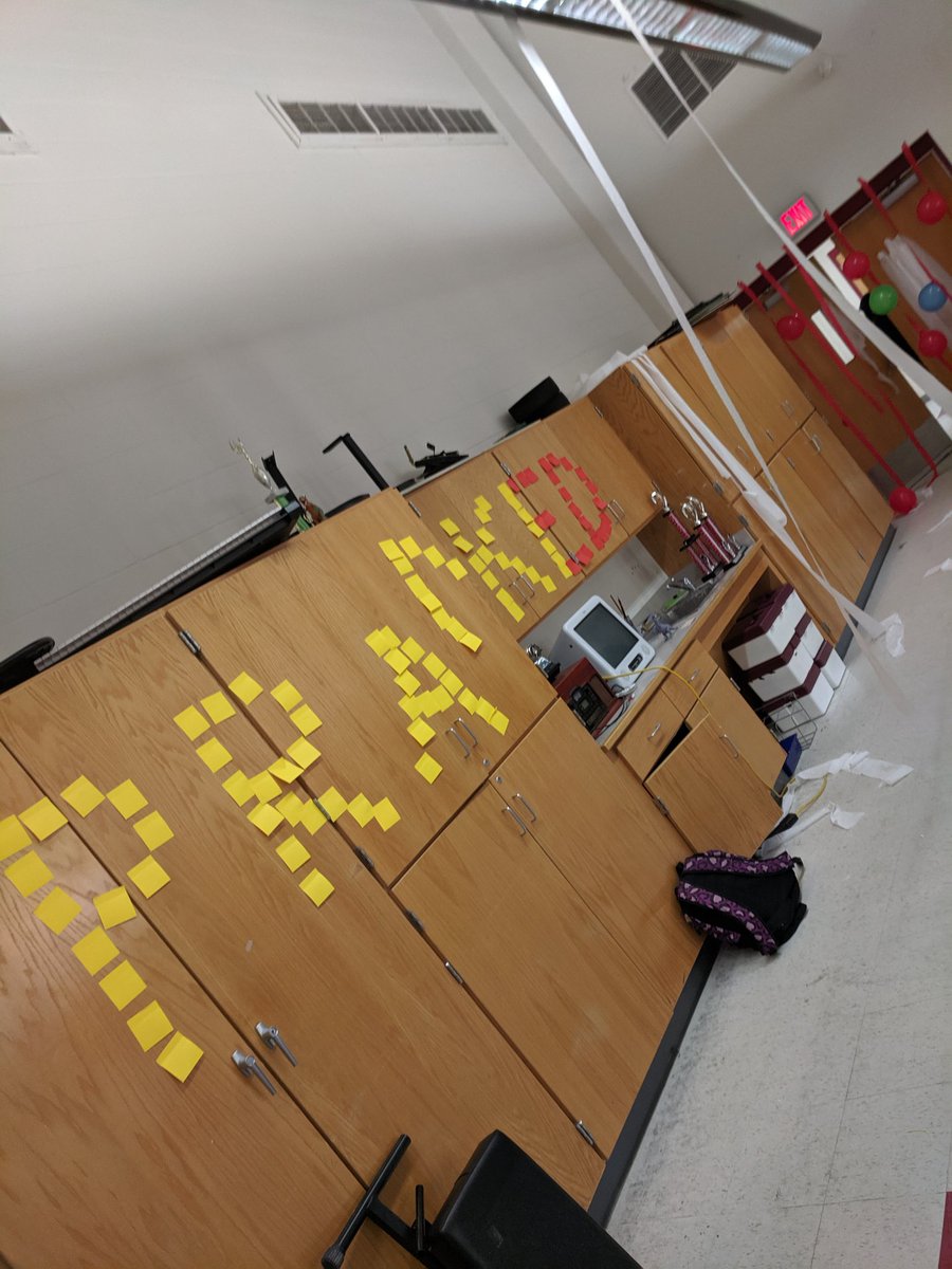 greenleestweets's tweet photo. I LOVE PRANKS!!! 🥰🥰🥰 (Seriously, I totally do). Big thanks to #bandseniors2019 for making a dream come true! #goinoutwithabang #dinosfordays #prankèd https://t.co/HBPq0fkhxs