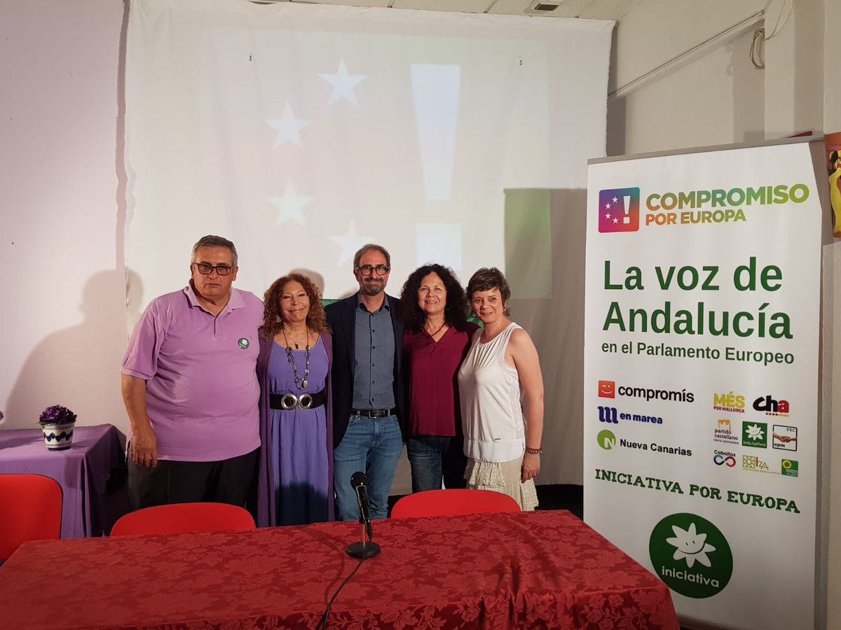 IzqAndalucista's tweet image. Hoy nuestro cabeza de lista de @CompromisoEU @Sebastia_Jordi ha estado en #SevillaHoy con los candidatos andaluces @pilartavora y @jochimet

El #26M VOTA #CompromisoPorEuropa en las #EleccionesEuropeas2019 para que #Andalucía tenga voz en #Europa