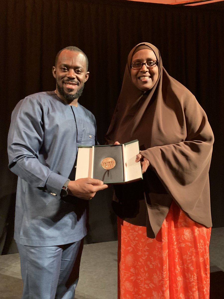 Congratulations to <a href="/FTwumB/">Frank Twum-Barimah</a> on being awarded the Abruzzi Humanitarian Leadership Medal for most outstanding student on the <a href="/hlpgchl/">HumanitarianLeaders</a> cohort 10 - and thanks to <a href="/DeganAli/">Degan Ali</a> for presenting the award. A fantastic evening #Humanitarian19