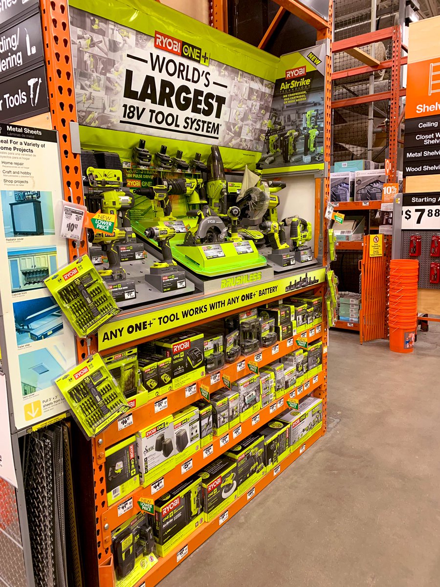 brianB_0537's tweet photo. What’s #RyobiDays without a #PERFECTbay #noOUTS #fullyinstock #customerREADY #departmentSTANDARDS @shane_home @MichaelQHD @0537_OASM_luke @miranda_mike91 @tori_bronson @m_ignacia_29 @buccenzia @anadavis11 https://t.co/srywOmve8d