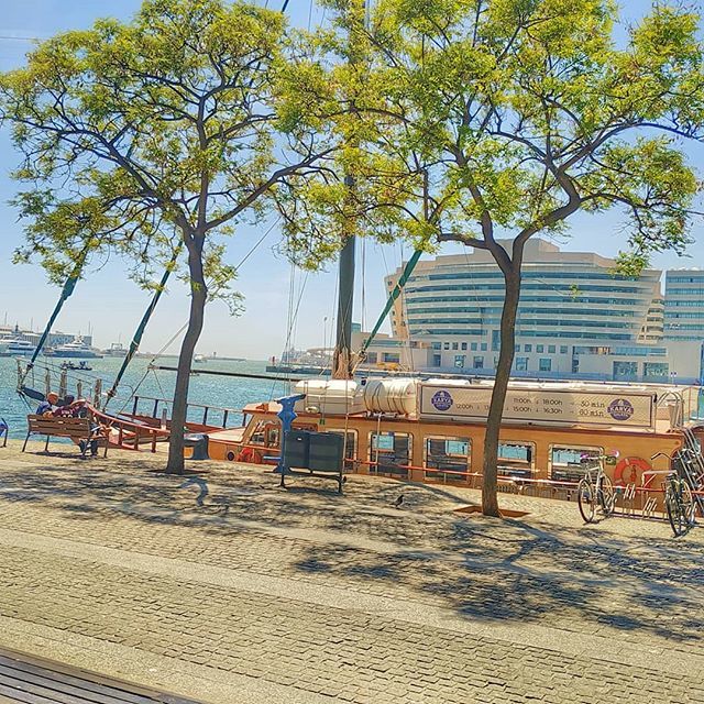 nachoanda's tweet photo. Ni tan mal....
-
-
#barcelona #mar #nitanmal https://t.co/AsevOxguLN