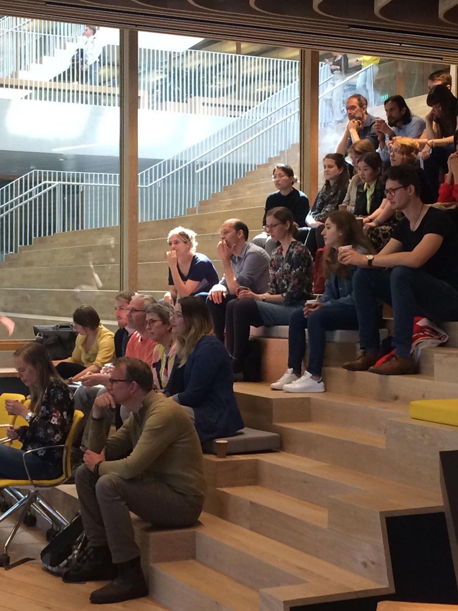 StabelKris's tweet photo. Final event of our Senior University #Teaching Qualification trajectory, with poster presentations, workshops and of course, our inspiring teachers of @erasmusuni. @Risbo_news #educationlab https://t.co/825J7N4liR