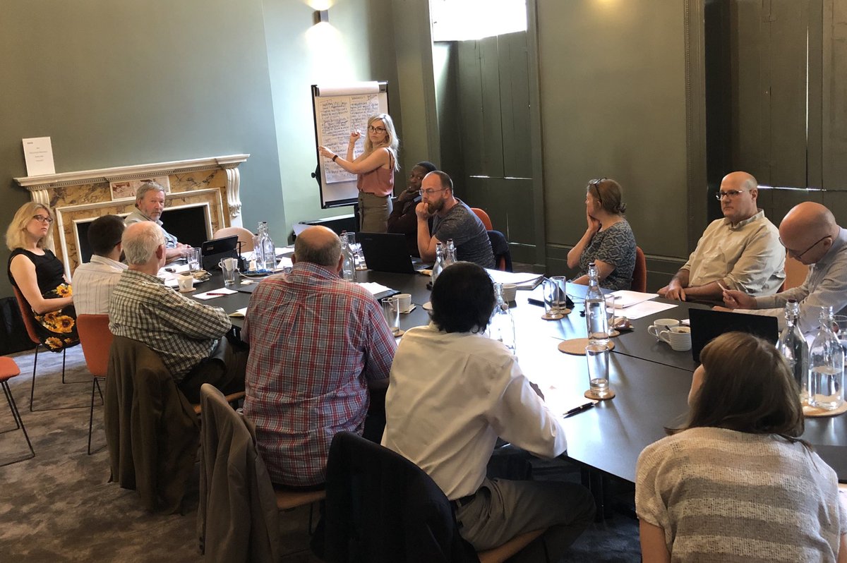 simondocvet's tweet photo. Good discussions at today’s @BritishVets #WelfareAtSlaughter Working Group meeting - #EvidenceBased #scientific #AnimalWelfare #restraint #EffectiveStun #recoverability #innovation #SWOTanalysis #OneVeterinaryCommunity https://t.co/pKedm4O401