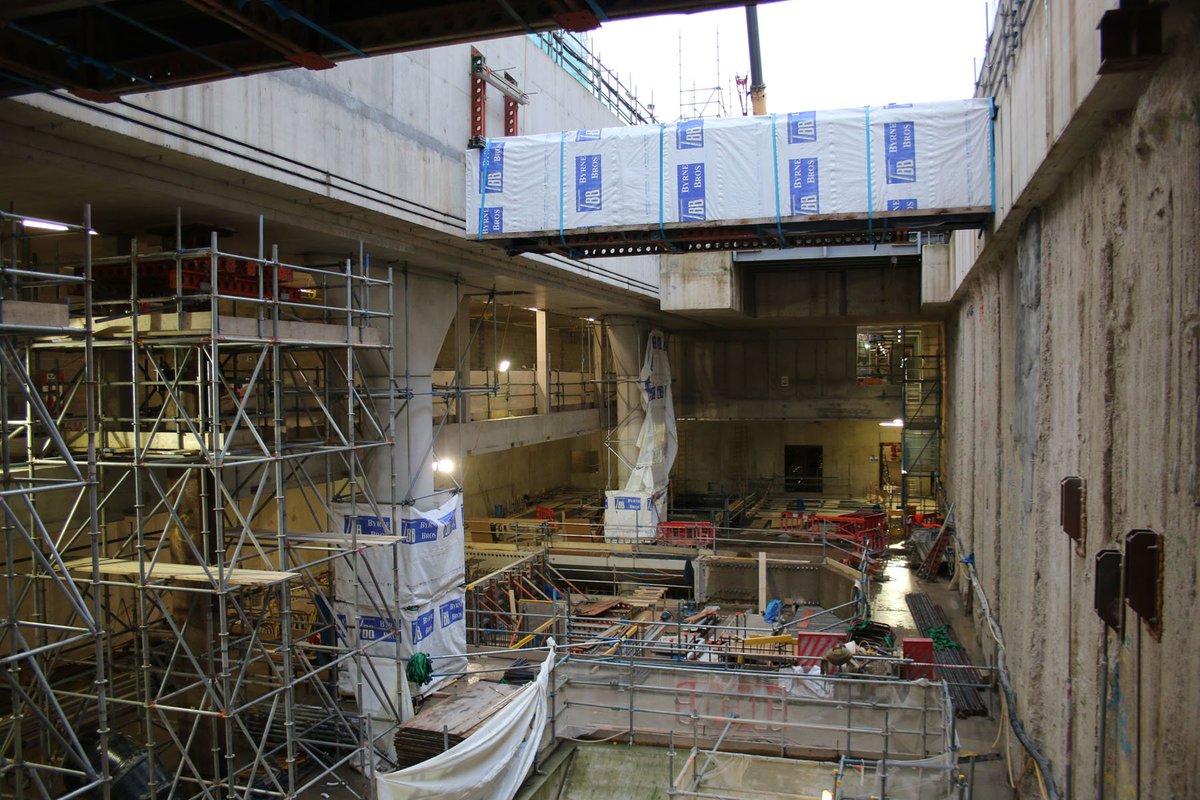 Tunnelling problems blamed for Bond Street Crossrail delay #tunnelling #crossrail #civil_engineering newcivilengineer.com/latest/tunnell…