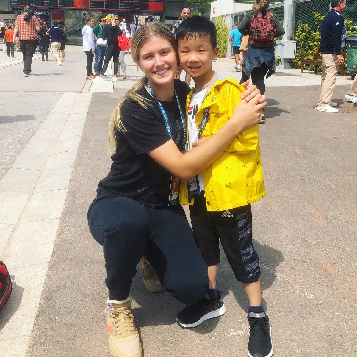 geniebouchard's tweet photo. Love my little fans ♥️ https://t.co/xl47h8vppl