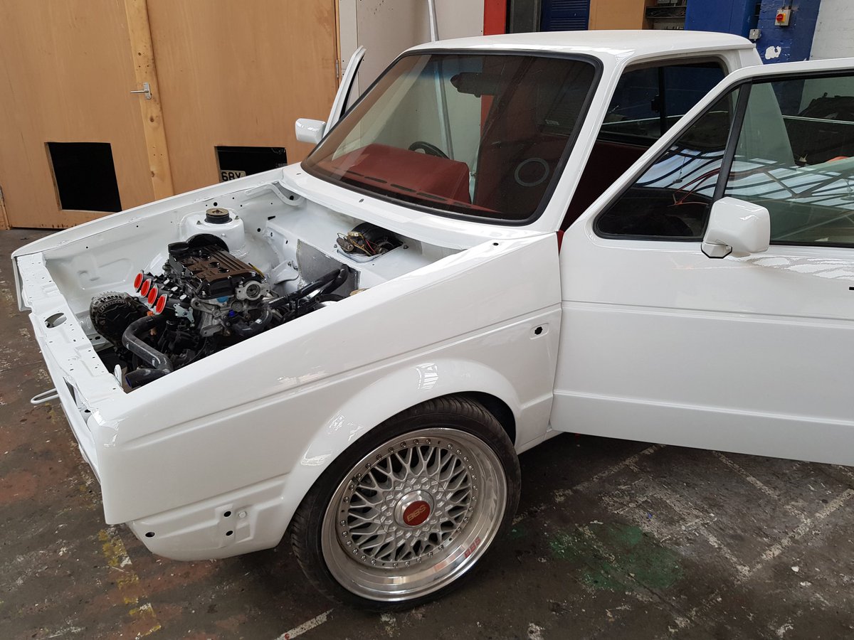 Sunjay_Vara's tweet photo. VW mk1 caddy #varatechnik #caddymk1 #varatechnikpaint https://t.co/HLesWwNBqh
