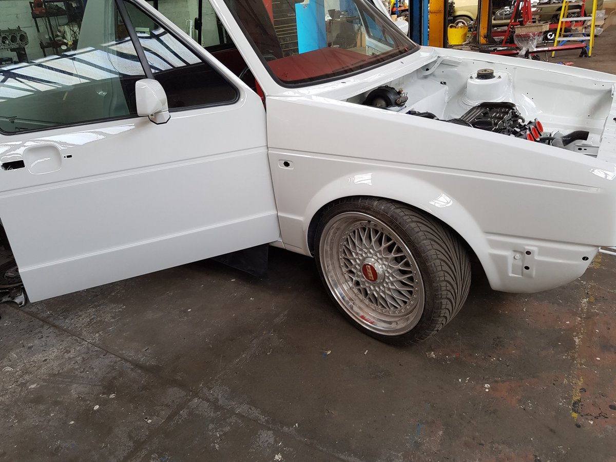 Sunjay_Vara's tweet photo. VW mk1 caddy #varatechnik #caddymk1 #varatechnikpaint https://t.co/HLesWwNBqh