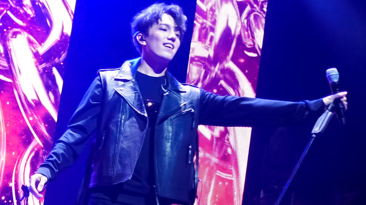 WDimash's tweet image. Dears, let's celebrate Dimash's birthday on 5/24 at 00:01 Nursultan time, 12:01 pm PT by tweeting. Use the following:

#DimashHappyBirthday
#DimashBestSinger 
@dimash_official 

Please make an effort to do it at 00:01 Nursultan time. Let's also continue until 5/25 00:01. ❤️🎉