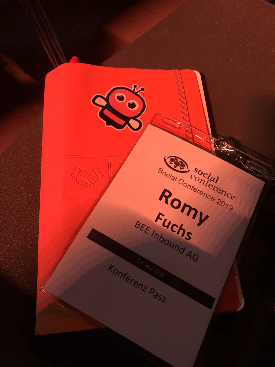 RomyFuchs's tweet photo. Heute bei der #SocialConference 2019 - mal sehen, was es Neues gibt. 🎓 https://t.co/AjnRuGXl7o