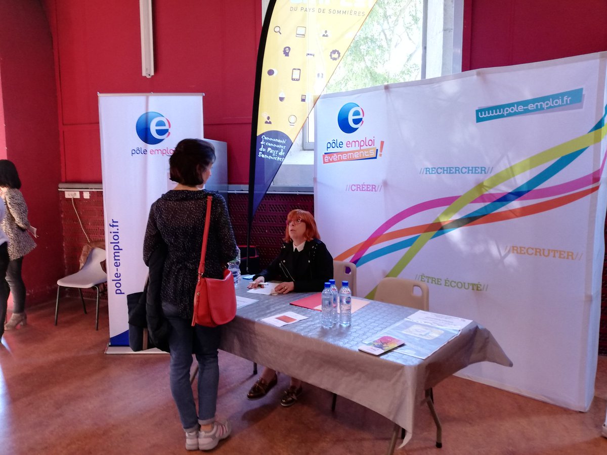 #Forum #emploi #Sommieres organisé ce matin #avecpoleemploi et ses partenaires #relai #emploi #Sommieres, <a href="/OTSommieres/">OT Pays Sommières</a> et #communautcvaunage. 21 entreprises recrutent de 9h à 12h30 dont <a href="/Veolia/">Veolia</a>, #odalys @Sudformationconseil, #Apelem, #airelle, #macdo.. 80 postes à pourvoir.