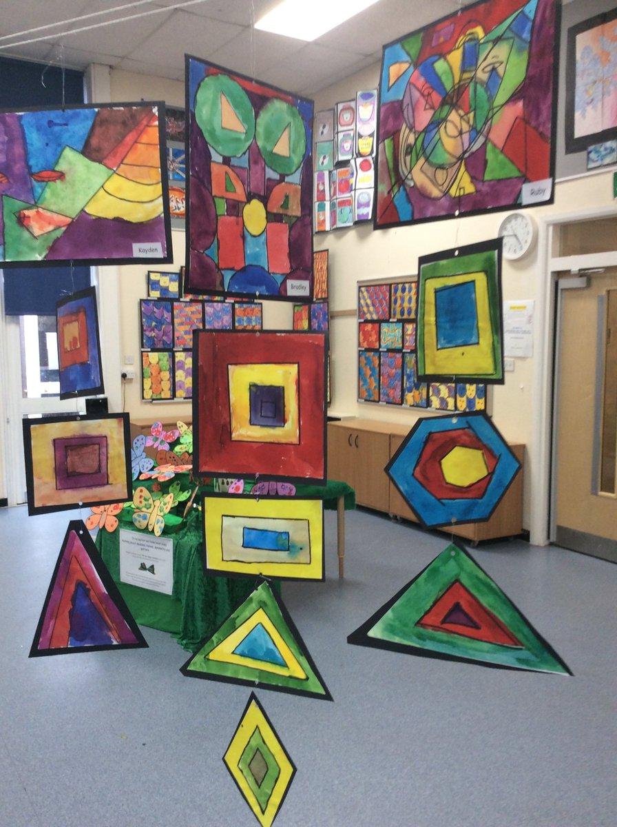 GladwinPrimary's tweet photo. Wow look #art #celebrations @GladwinPrimaryArt Exhibition.For 7 days we will share a different year groups mathematical #art . Day 6 is Year three's learning inspired by #Iuqman π #LovePeterGladwin #creativitiy #EdArt #EdMaths #growthmindset #resilience #art
@SussexCoastTSA https://t.co/v00OYiOid2