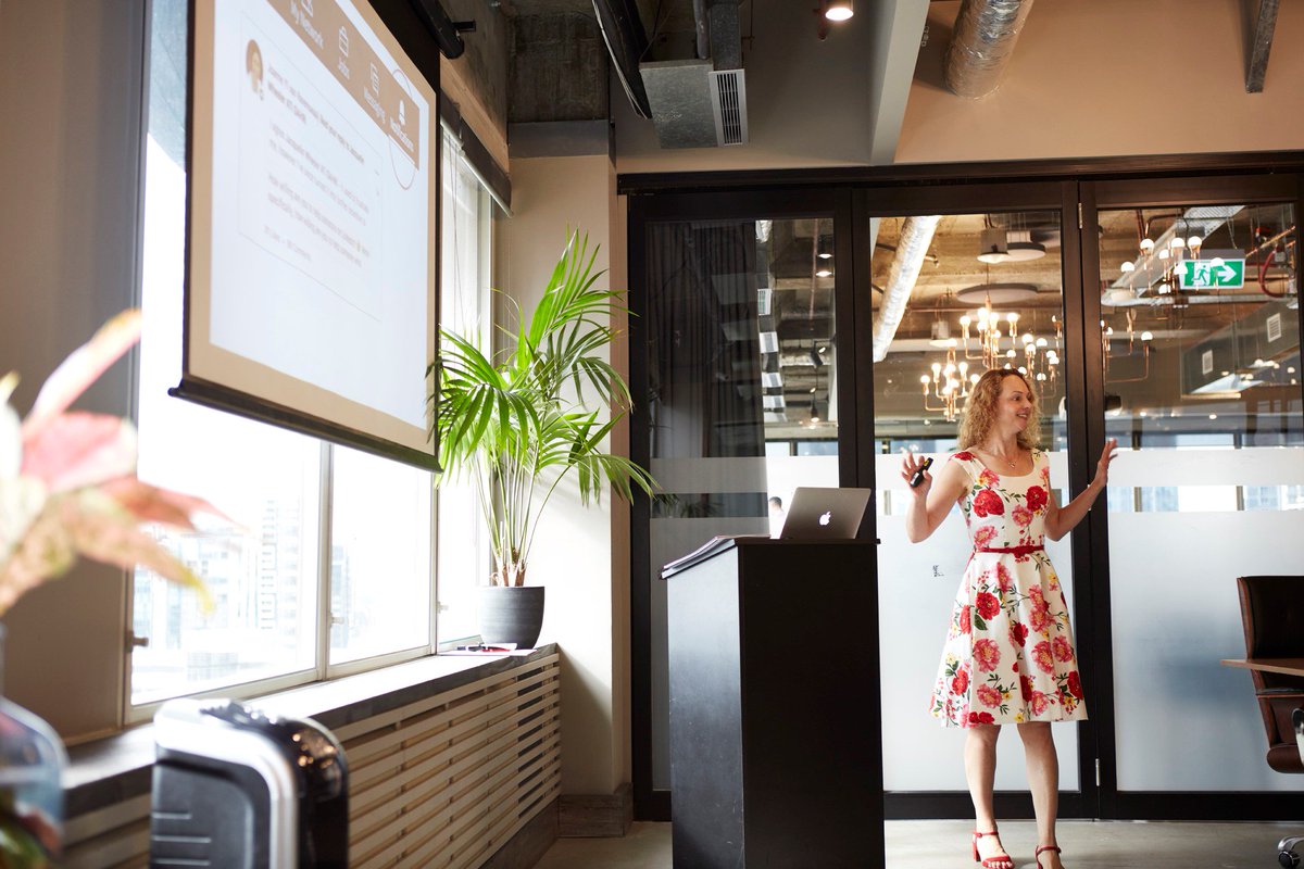 BlueTreeMelb's tweet image. We did a little learning on the job photographing a #LinkedInworkshop for @mwordscomms! Want to improve your #LinkedInprofile &amp;amp; skills? Sign up for a workshop! And remember, we can help freshen up your #LinkedInPhoto! 
bluetreestudios.com.au/linkedin-works…
#EventPhotography #LinkedInPortrait