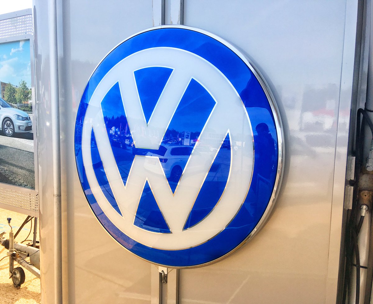 At the <a href="/SMMT/">SMMT</a> Test Day? Fancy taking our Volkswagen Amarok Highline 258PS off-road? Well make sure you come to our stand and say hello 👋 #SMMTTestDay