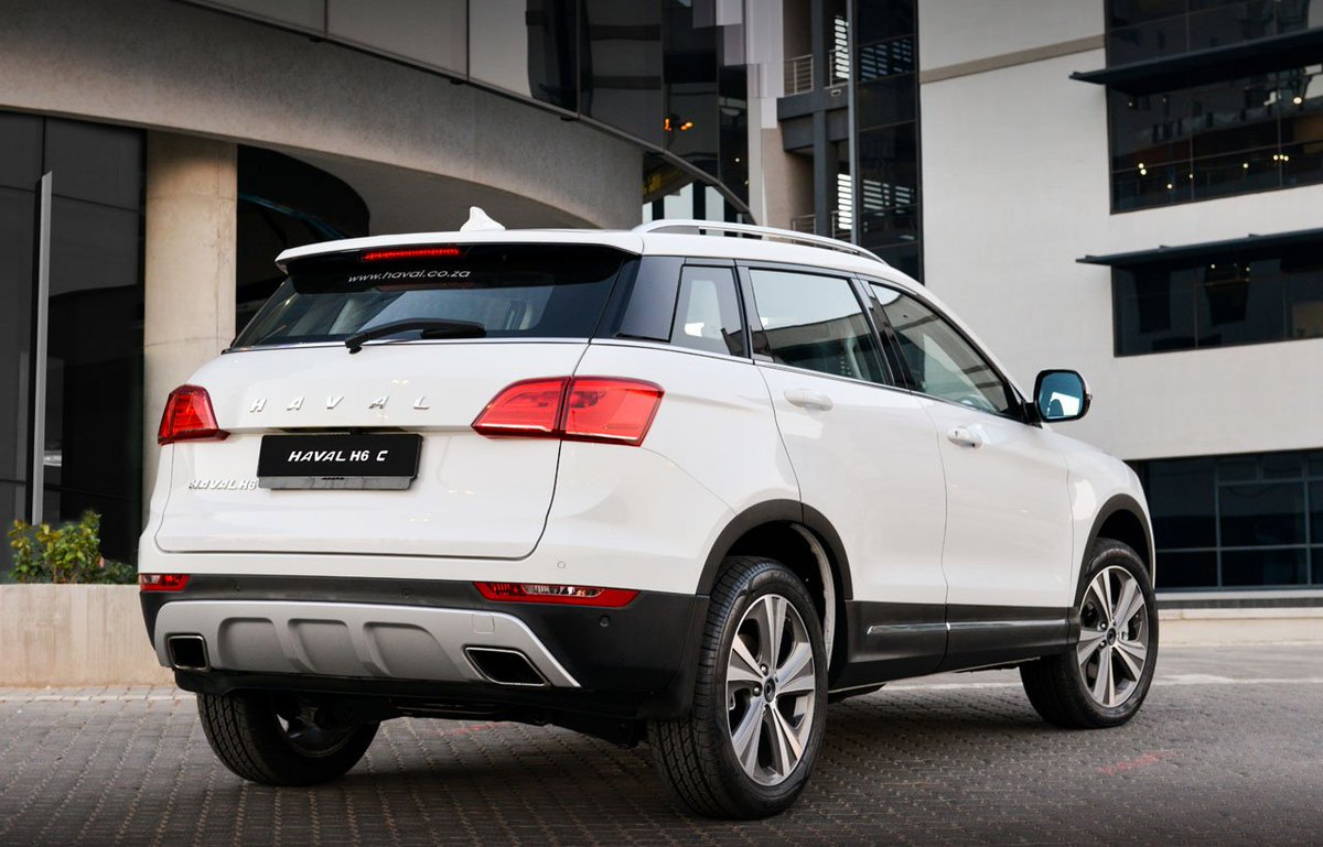 Deon_Schoeman's tweet photo. Chinese brand @HavalSouth is making rapid inroads into the competitive SA SUV market, thanks to models that deliver strong value, and also perform in other areas. The smart #Haval #H6C is a case in point. Road test now on @DailyMaverick at https://t.co/qQtju6JnQh https://t.co/8sh9SyuIZ5