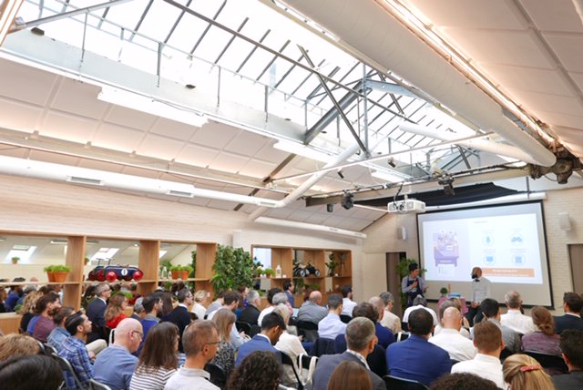 [Matinale OCTO] "La viabilité #business, la désirabilité #utilisateur et la faisabilité #technique sont 3 pilliers indissociables d'un #produit ou d'un service #innovant" - Matthieu Vetter <a href="/OCTOTechnology/">OCTO Technology</a> #octoevents #designthinking