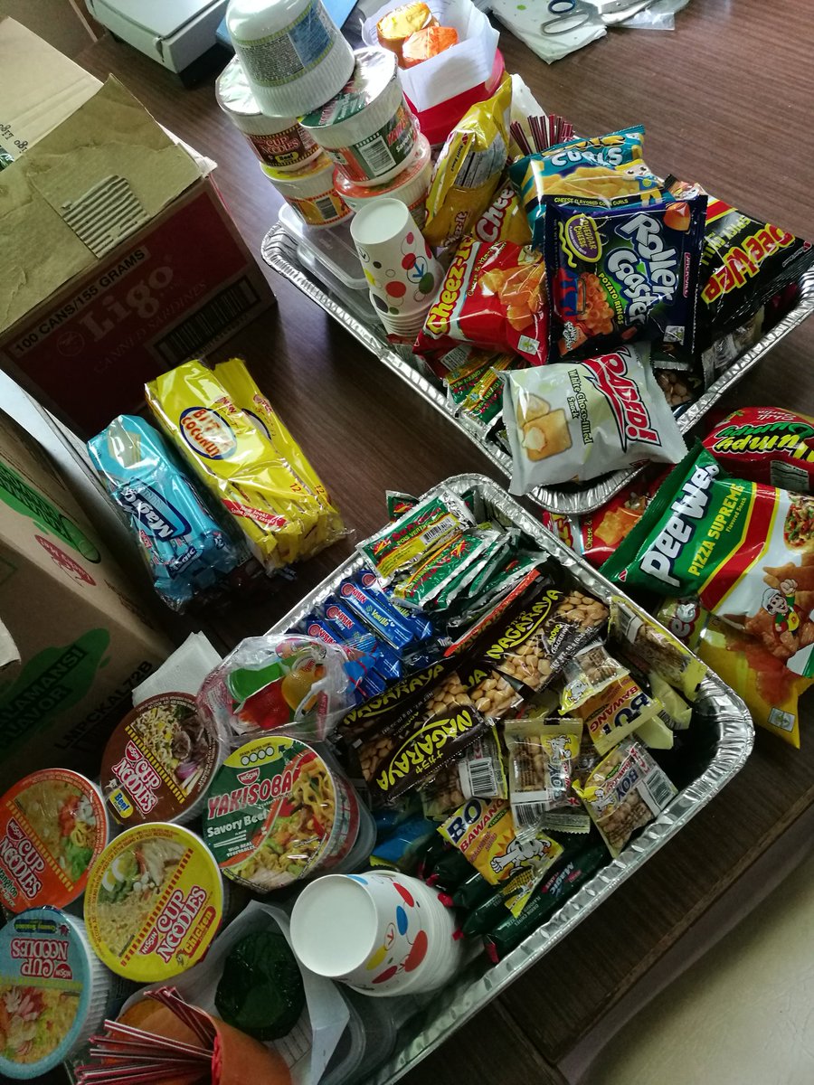 uplblibrary's tweet photo. Last 2 nights of our #FoodBoxAtTheLibrary 😉 https://t.co/Jbid8p2hzI