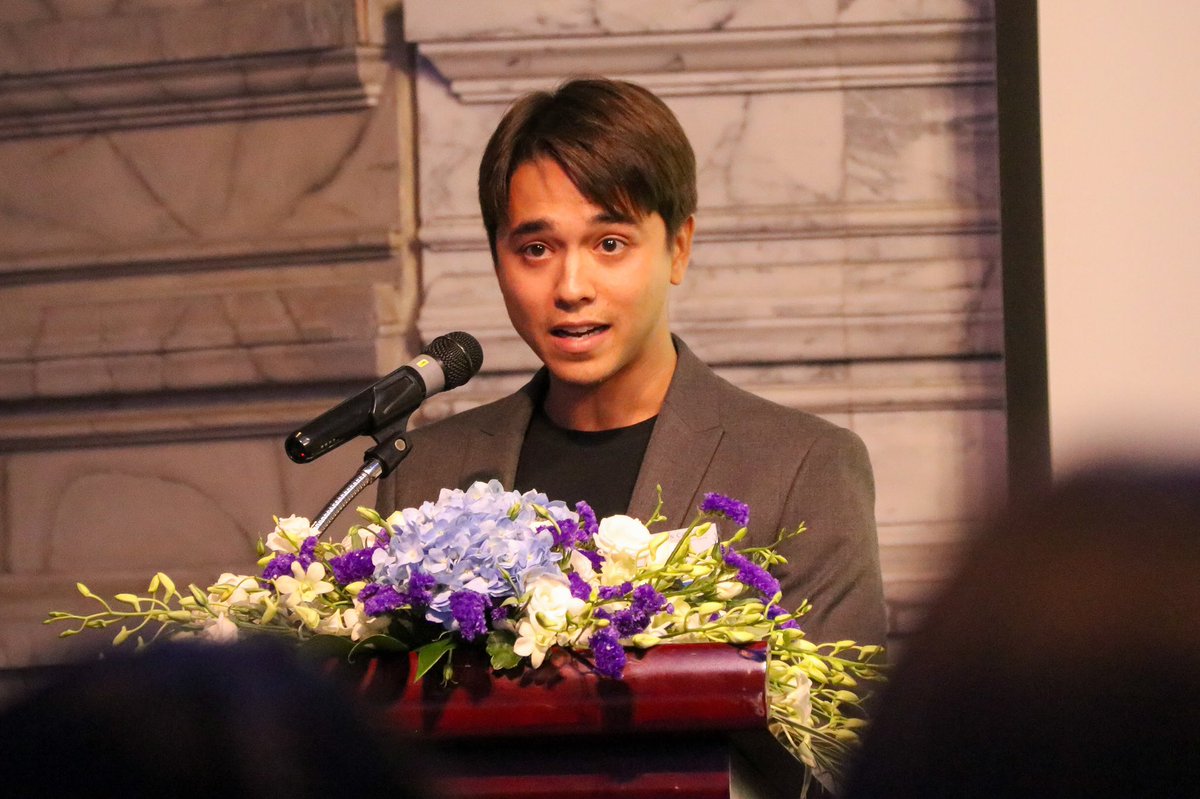 BrightonBangkok's tweet photo. At an event this week, we announced bold plans to ban single-use plastic on campus. 

Read more here:

https://t.co/T3Y1xvguqh https://t.co/Fh6JHH2hhU