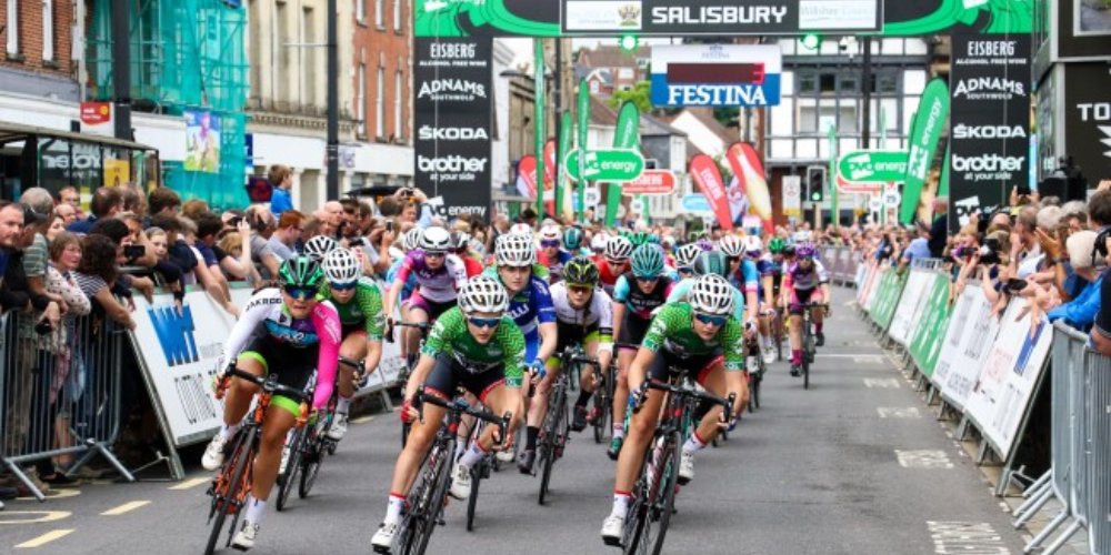 TourSeriesRedditch tweet media