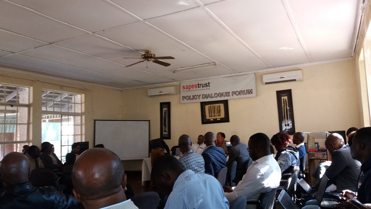 onhachi's tweet photo. The Regional  Conference on #resourcelooting in #Africa  organised by @CNRG_ZIM @SARW @SAPESTrust10 with presenters from #Zimbabwe #Mozambique #Angola #SouthAfrica is underway. @ClaudeKKabemba @PESLawyers @NewsDayZimbabwe @263Chat @RonnieNubi https://t.co/ZECzEblcmr