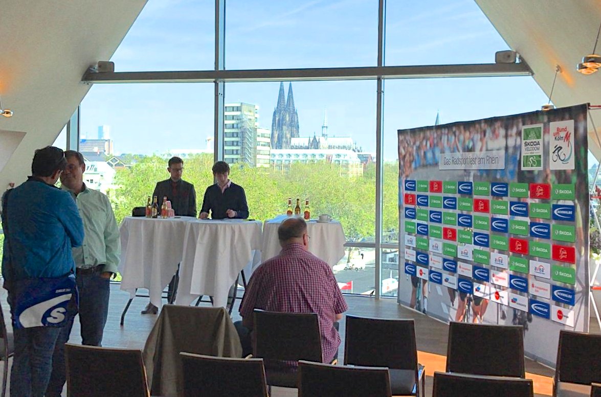 All ist set. Bereit zur #Pressekonferenz für #ruk19 im #Schokoladenmuseum in <a href="/Koeln/">Stadt Köln</a> – jetzt gibt's letzte Infos zum Rennen am 2. Juni. <a href="/wirsindradsport/">german cycling</a> <a href="/koelnnews/">Köln Nachrichten</a> <a href="/koeln_de/">koeln_de</a> <a href="/CyclingPR/">FlessnerSchmitz</a> <a href="/DeineTour/">Lidl Deutschland Tour</a> #VCS #domblick <a href="/radsportinnrw/">Radsport in NRW</a> <a href="/RadsportNewscom/">Radsport News</a> <a href="/radnet/">rad-net</a>