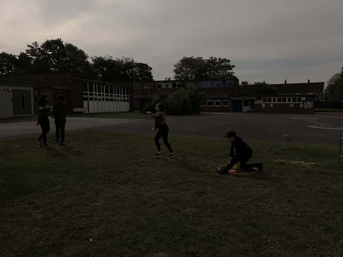 ButtonLane_'s tweet photo. #outdoorlearningday #Class5CE building obstacle challenges #teamwork #agility https://t.co/eaTHpOgXrG