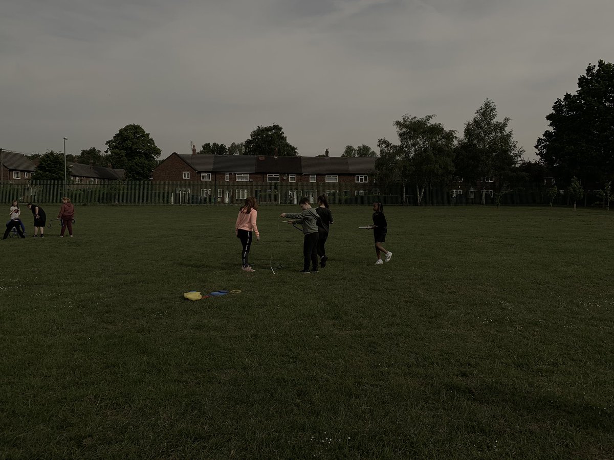 ButtonLane_'s tweet photo. #outdoorlearningday #Class5CE building obstacle challenges #teamwork #agility https://t.co/eaTHpOgXrG