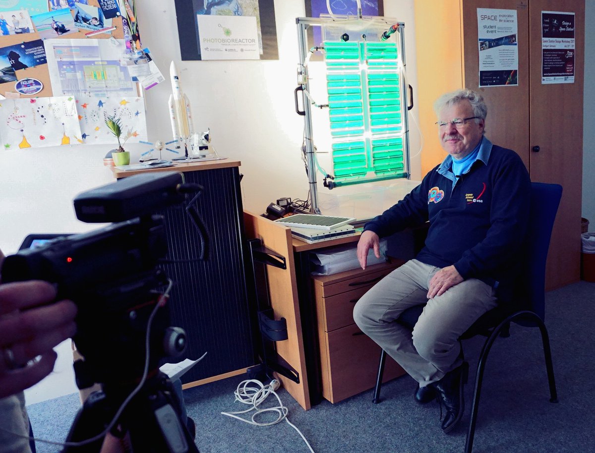 Our Prof. Ewald <a href="/ReinholdEwald/">Reinhold Ewald</a> had an interview with <a href="/Uni_Stuttgart/">Uni Stuttgart</a> this morning! You can watch the video soon on Youtube, we will keep you posted 🎬