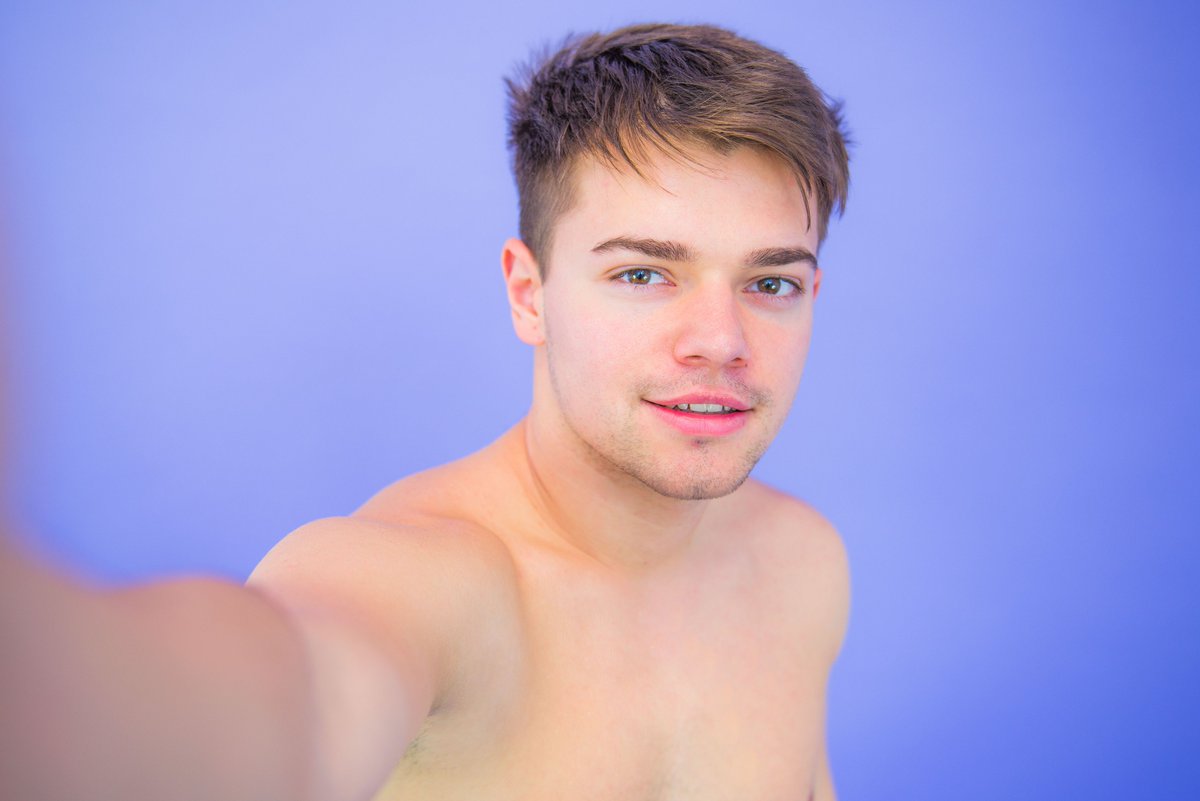 Superguysoff's tweet photo. Prepare yourself for a real turn-on while Cody shows off his #sexyaf moves !🔞🔝‼️😍
#gaymodel #malemodel #twink #datlook #livenow #ass #blondestud
https://t.co/3Rz4HwJIKt

@Flirt4FreeGuys @Flirt4Free @jakubstefano23 https://t.co/XEtaE7V8OE