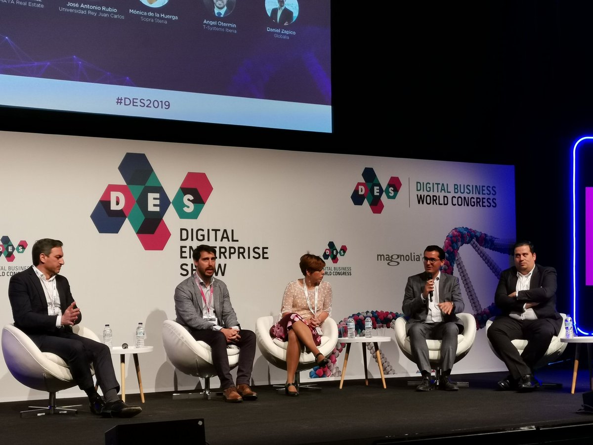 JRMelara's tweet photo. Los #CISO debemos ser más proactivos, @HayaRealEstate, @urjc @SopraSteria_ES, @TSystems_Iberia, Globalia #CibersecuritySummIT #DES2019 @ITDS_ITDM https://t.co/6gT31XjwlT
