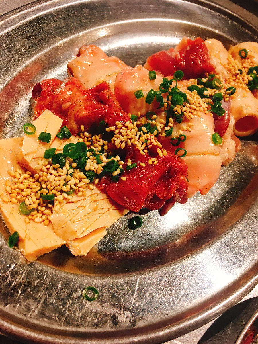 【焼肉ヒロミヤ】
都営新宿線曙橋から徒歩5分のヒロミヤ。完全予約制の焼肉店で、予約も困難…。こんなお店に連れてこられたら、女子もキュンとしてしまいますね！！大阪の難波にも2号店があるみたいなので、関西在住の方は是非！

#デート #東京 #曙橋 #大阪 #難波 #焼肉 #ヒロミヤ