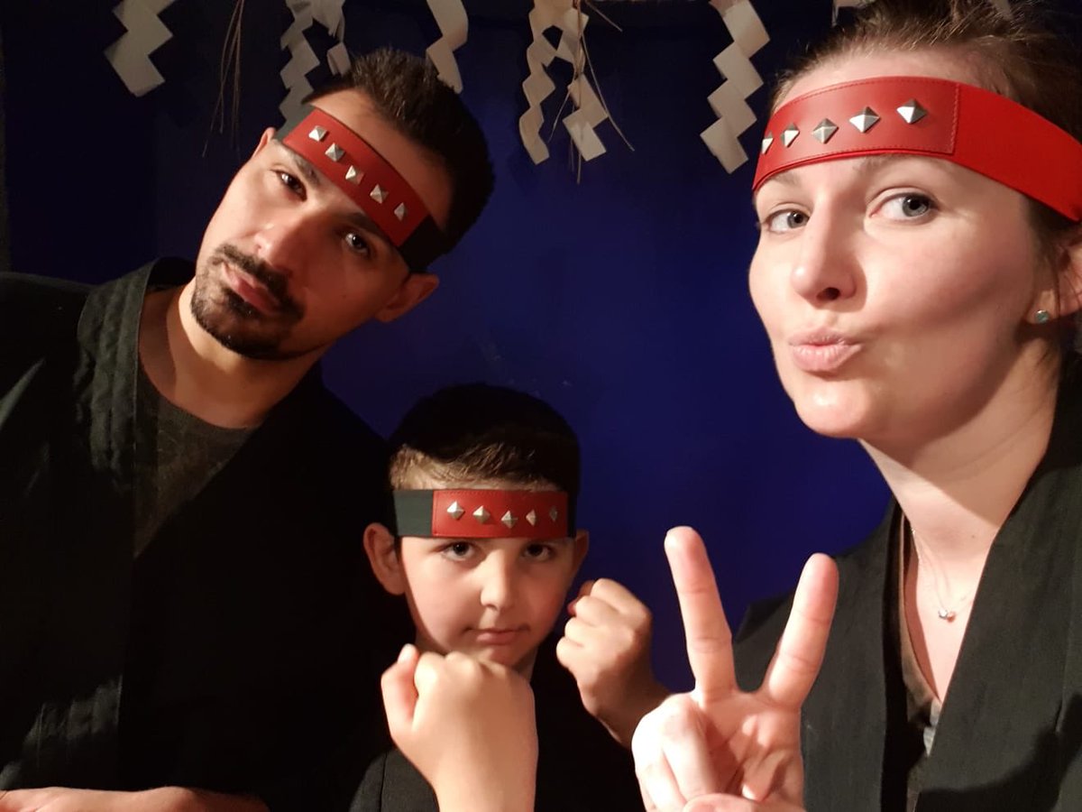 TheStreetWriter's tweet photo. Didn’t quite master Kage Bushin no Jutsu at today’s @asakusaDojo ninja experience but at least I managed to hit the target from six metres out... sans-glasses 😁
#HitTheOneInTheMiddle https://t.co/RyZ45funZZ