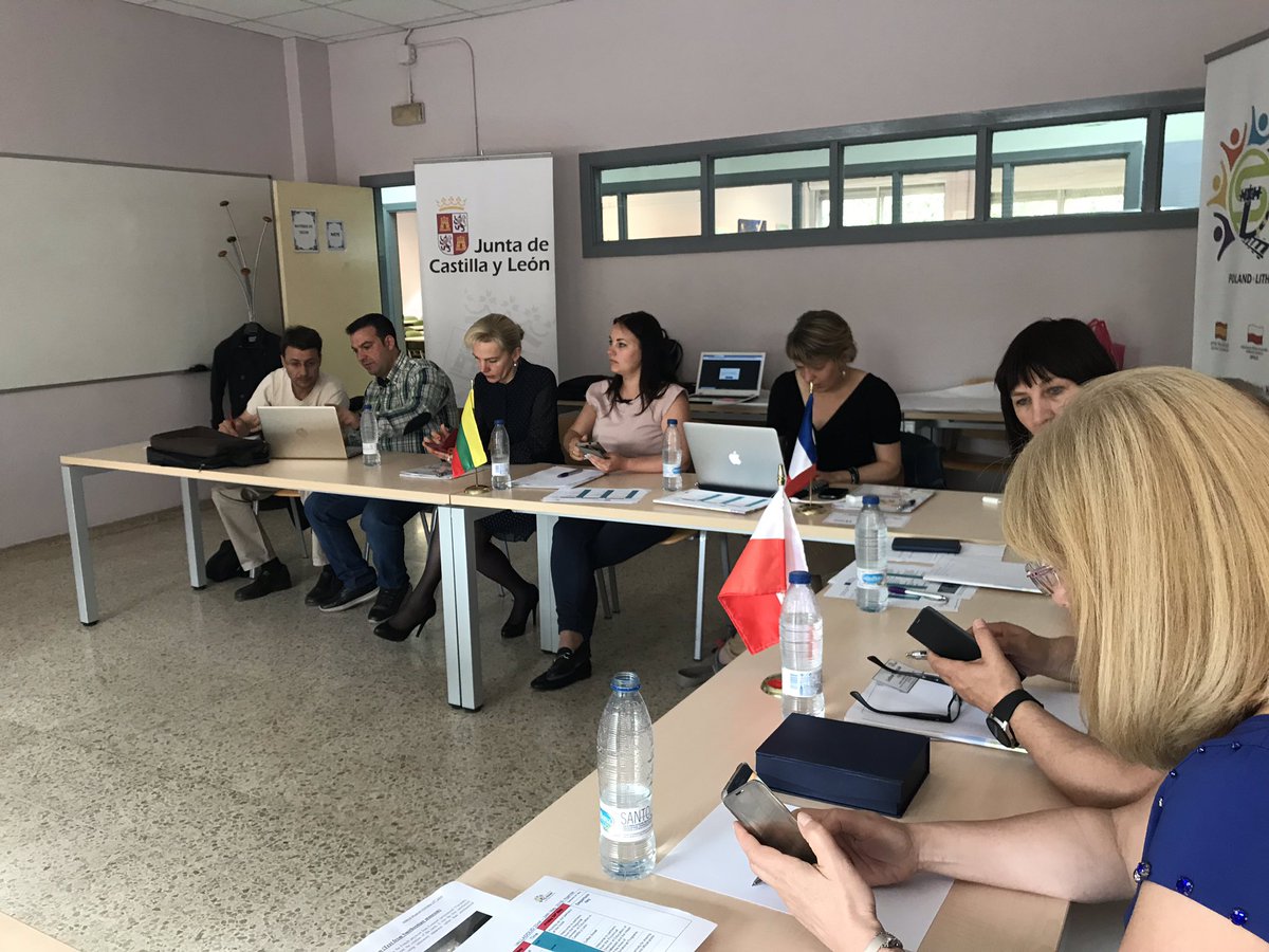 SHARETRAINproject tweet media