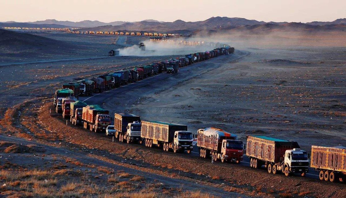 mining_china's tweet photo. The Report Predicts：By the end of 2020, China's Coal Production To Reach 3.7 Billion Tons.https://t.co/QlCprWpNQF
#ChinaMining #CoalProduction  #ChinaCoal https://t.co/CiSUfeBRNS