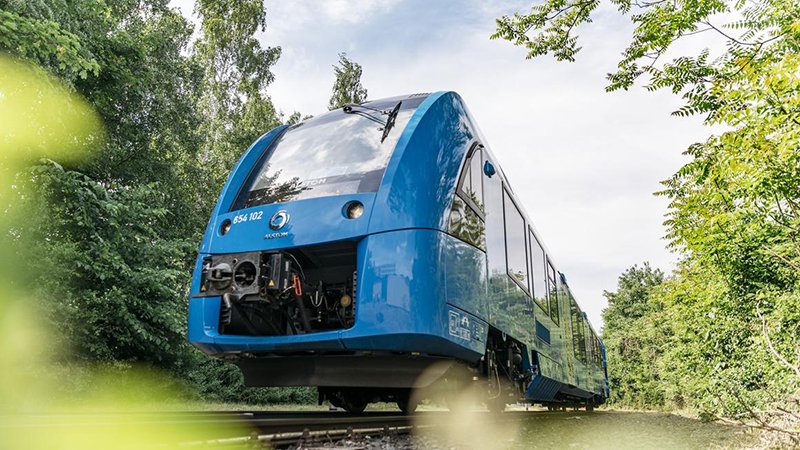 RevistaViaLibre's tweet image. Alstom suministrará veintisiete trenes alimentados por pila de combustible a la operadora alemana RMV vialibre.org/noticias.asp?n… #Coradia #iLint @RMVdialog @Alstom_es @Alstom @BMVI