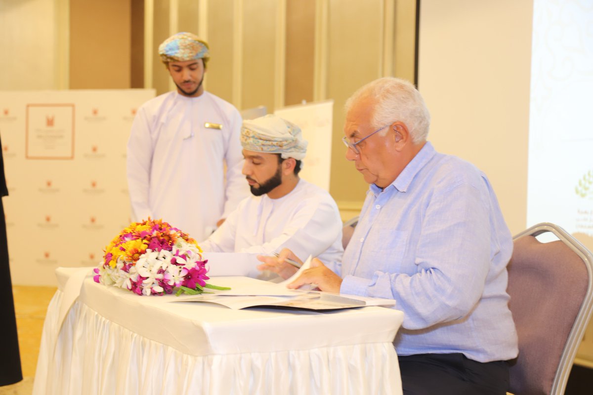 Under the Patronage of H.E. Sayyid Mohammed bin Sultan bin Hamoud Al Busaidi, Muriya signed an agreement with Omani Bahjah Orphan Society to promote and sell products made by orphan families at our flagship destination Hawana Salalah during a weekly bazaar launching in Khareef. https://t.co/AvXIPG2kpg