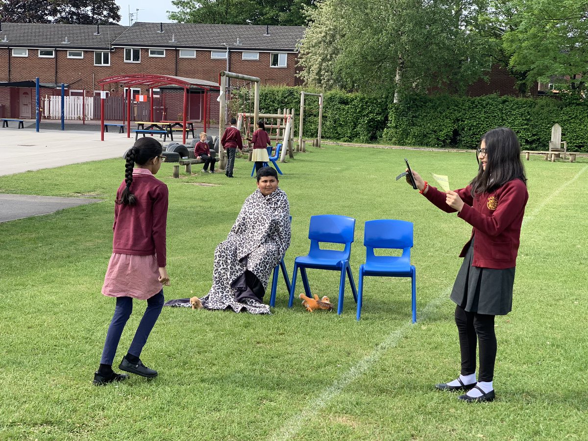 GaskellPrimary's tweet image. Class 5 are acting out their play scripts that they have created from the book Mr Stink! 🎭 @davidwalliams #acting #playscript #story #fun