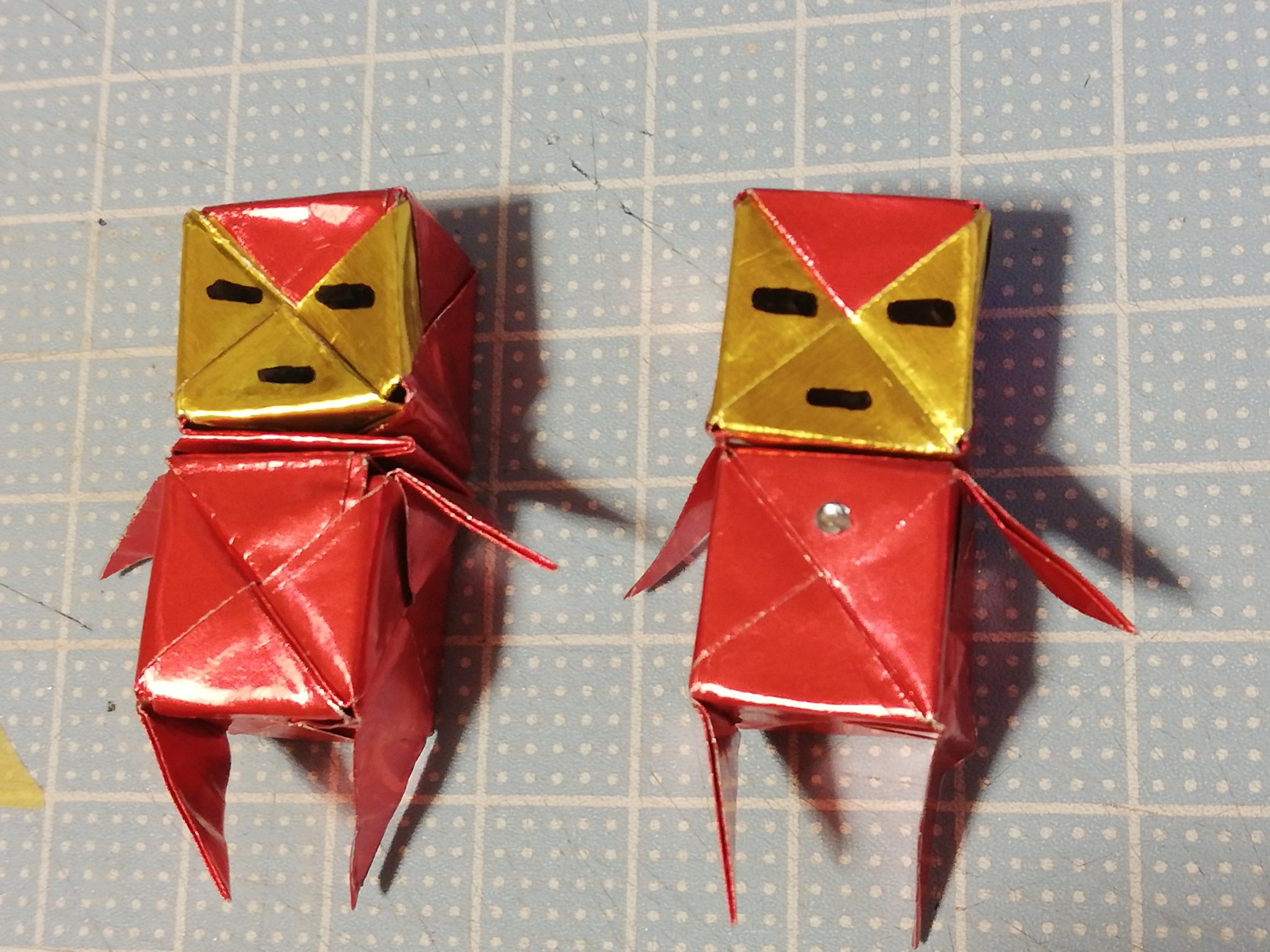 一休 ハコアイアンマン作り直してアークリアクターも搭載したぞ デコパーツ貼っただけ 一休 ハコアイアンマン作り直してアークリアクターも搭載したぞ デコパーツ貼っただけ