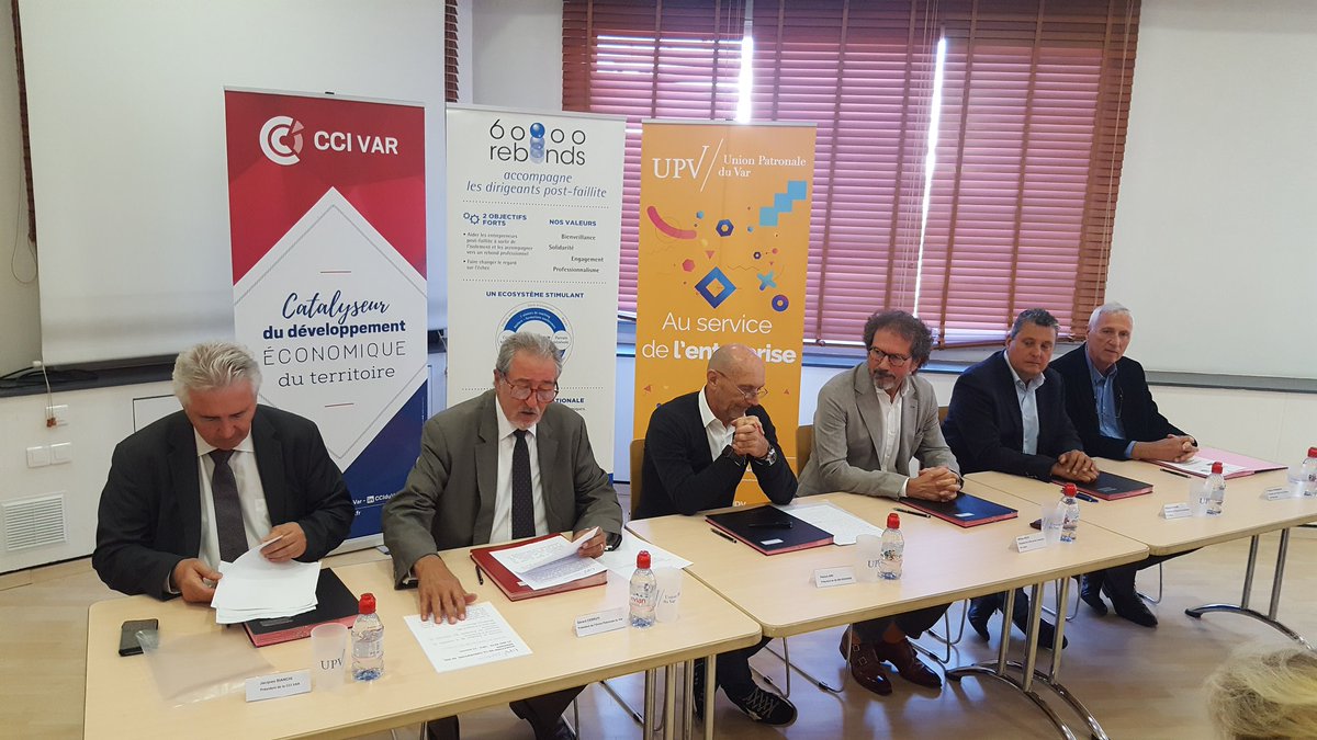 UPV83's tweet photo. Signature de la convention de partenariat #60000rebonds avec @CCIduVar #TribunauxdeCommerce @60000rebondsfr @Pdt_CCIduVar #PatrickSiri #GerardCerruti #JacquesBianchi #WilliamReich #PhilippePoinsignon #StephaneDigani > L'union pour accompagner les chefs d entreprise en échec ! https://t.co/MCBkvc8GQd