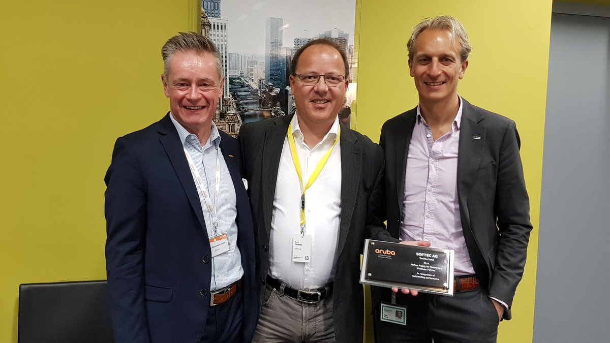 carlogiorgi_'s tweet photo. Mit grosser Freude und Stolz zeichneten wir heute die Firma #Softec AG mit dem #HPE #Aruba Platinum Status für „outstanding performance“ aus. Wir freuen uns auf eine weiterhin erfolgreiche, engagierte und sehr sympathische Zusammenarbeit. https://t.co/VYLd52jD4c