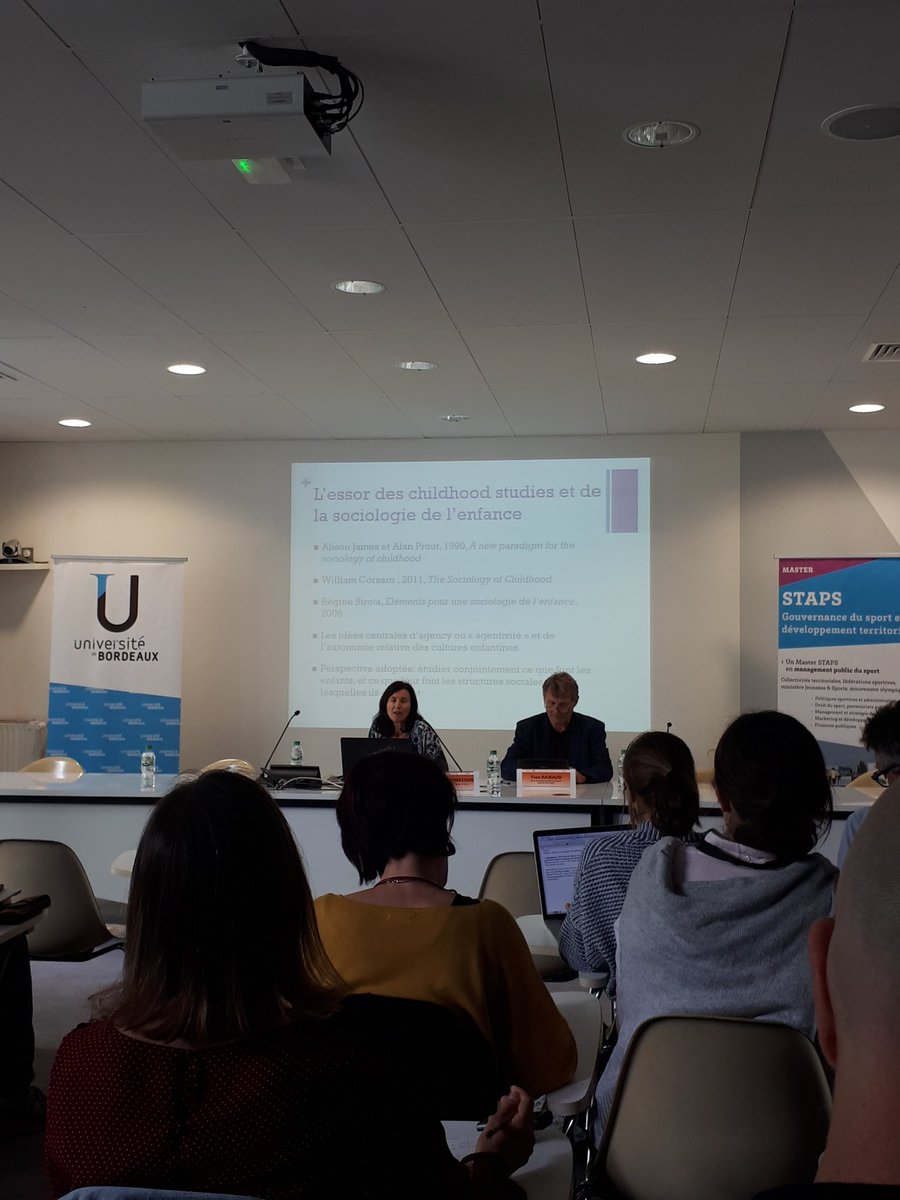 Territoires et pratiques physiques et sportives enfantines : effets de genre, effets de classe, conférence plénière de Christine Menesson #SportsTerritoires #3slf